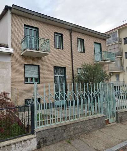 Appartamento in residenziale in Via Michelangelo Buonarroti