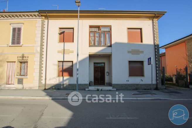 Casa indipendente in residenziale in Via Don L. Ghinelli 2