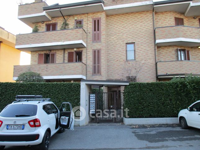 Appartamento in residenziale in Via Lambro 12
