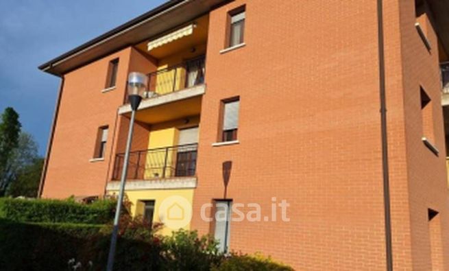 Ufficio in commerciale in Via Achille Grimaldi 49