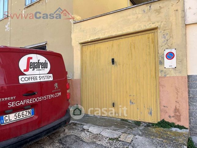 Garage/posto auto in residenziale in Via P. Attilio Diotallevi 10