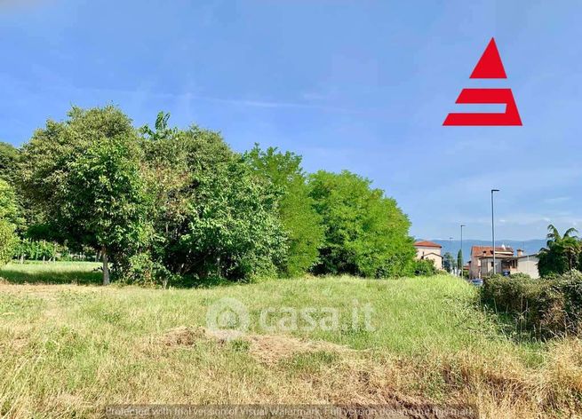 Terreno edificabile in residenziale in Via Mazzini Giuseppe