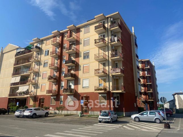 Appartamento in residenziale in Via Europa 32