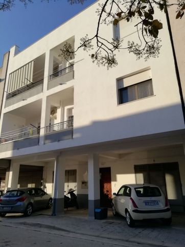 Appartamento in residenziale in Via Inico