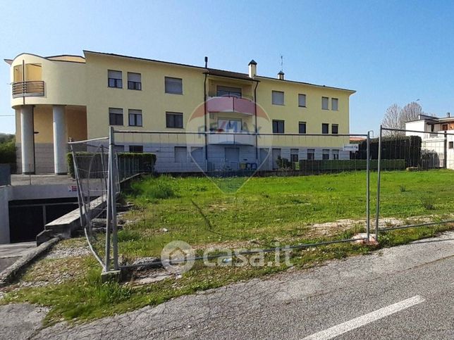 Terreno edificabile in residenziale in Via Gorizia