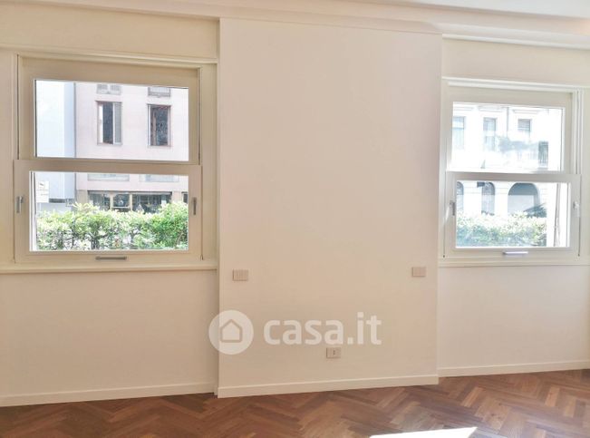 Appartamento in residenziale in Via Senato 37