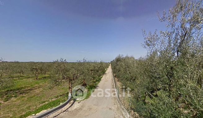 Terreno agricolo in commerciale in Via Alcide de Gasperi