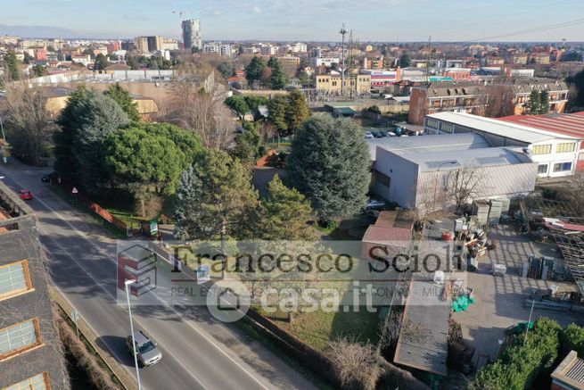 Terreno edificabile in residenziale in Via IV Novembre 3