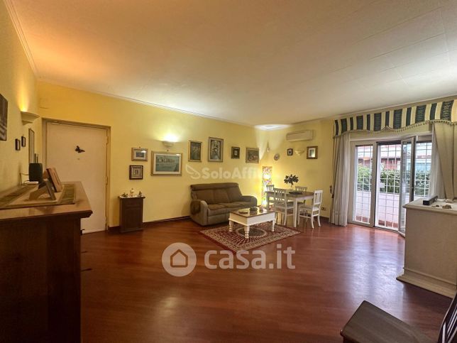 Appartamento in residenziale in Via Lombardia