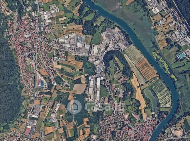 Terreno agricolo in commerciale in Strada Consorziale