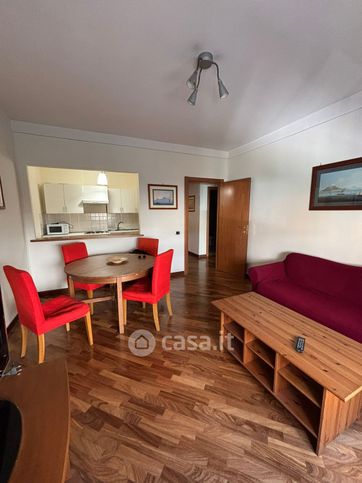 Appartamento in residenziale in Via Chiatamone