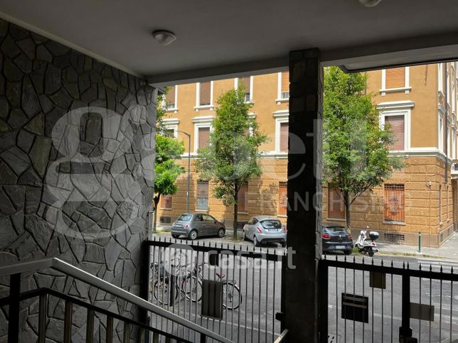 Appartamento in residenziale in Via Montello 24