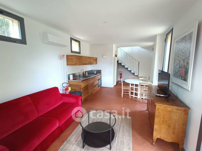Rustico/casale in residenziale in Via Vecchia Aretina