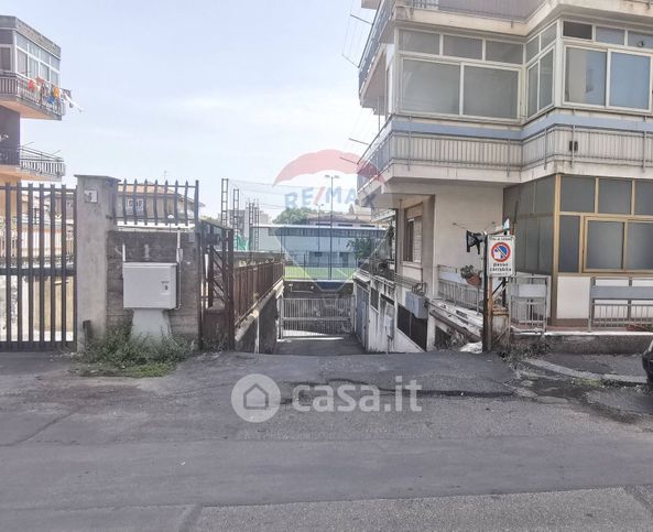 Box/posto auto in residenziale in Via Enrico Fermi 4