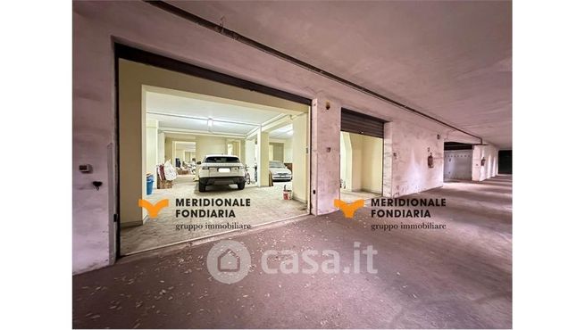 Box/posto auto in residenziale in Via Giovanni Boccaccio 17