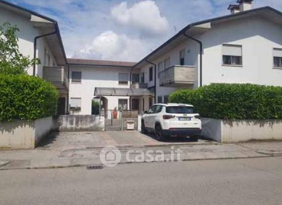 Villetta a schiera in residenziale in Via delle Pastorelle 128