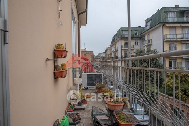 Casa indipendente in residenziale in Via Beatrice Alighieri