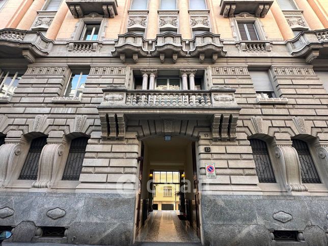 Ufficio in commerciale in Via Cosimo del Fante