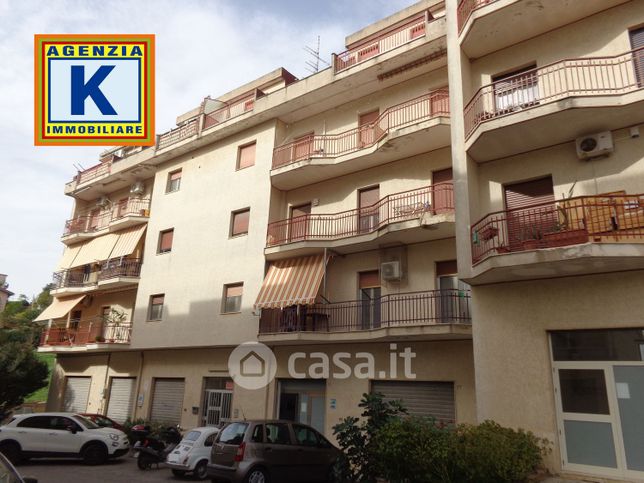 Appartamento in residenziale in Via Empedocle 25