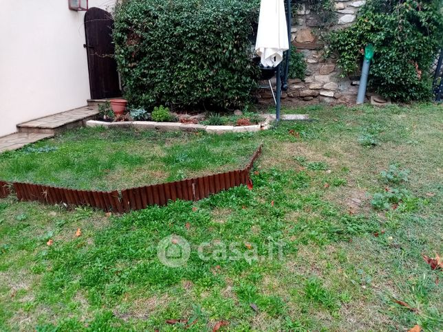 Rustico/casale in residenziale in Via Roma