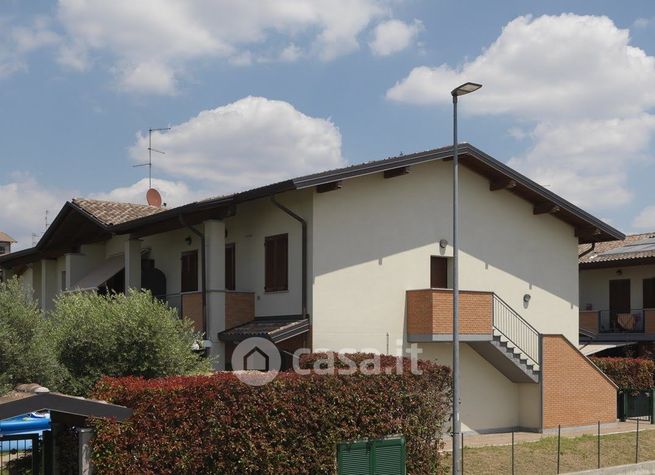 Appartamento in residenziale in Viale Lombardia 40