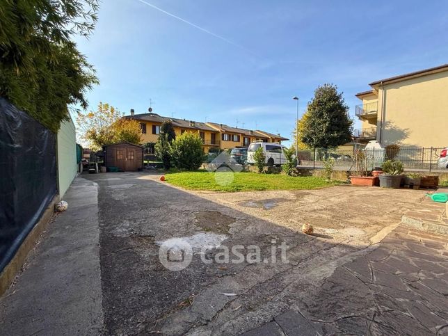 Appartamento in residenziale in Via G. Tiraboschi 18