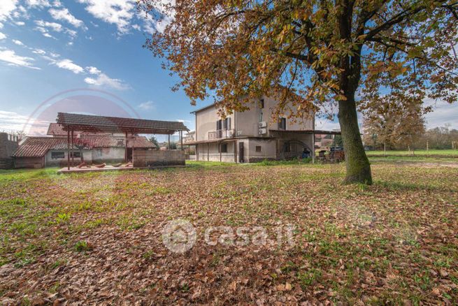 Casa indipendente in residenziale in Via Serole