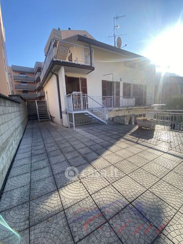 Villa in residenziale in Via Mandamentale