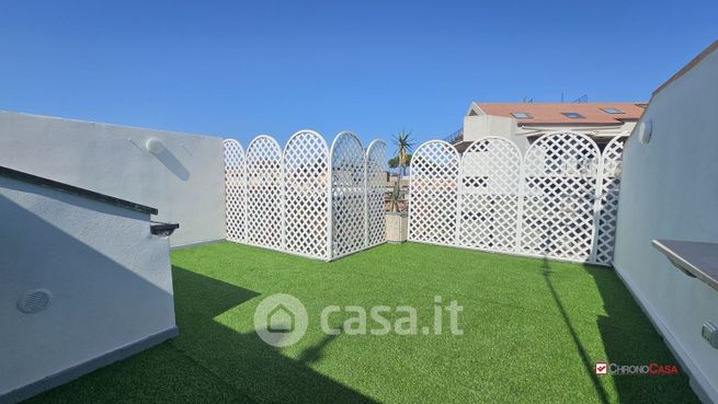 Appartamento in residenziale in Viale Principe Umberto 40