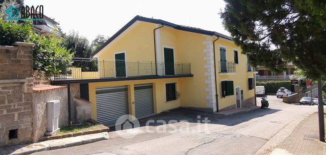 Appartamento in residenziale in Rampa San Maria delle Grazie 24