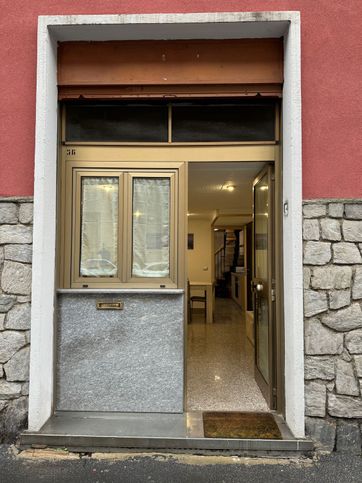 Appartamento in residenziale in Via Legnone 56