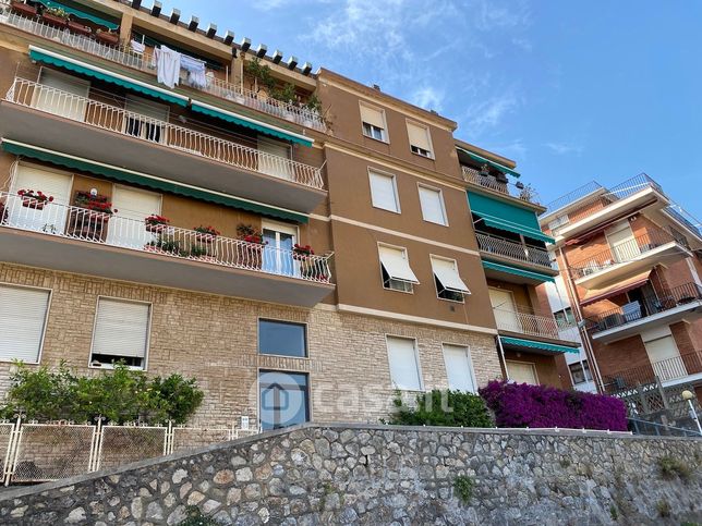 Appartamento in residenziale in Via Generale Ferrari 54