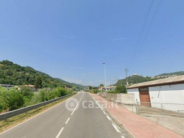 Terreno agricolo in commerciale in Viale Alcide de Gasperi