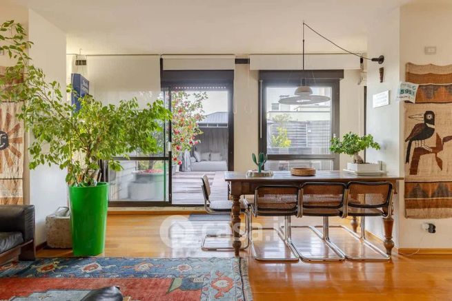 Appartamento in residenziale in Viale Andrea Palladio 20