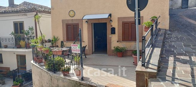 Casa indipendente in residenziale in Via di Casoli