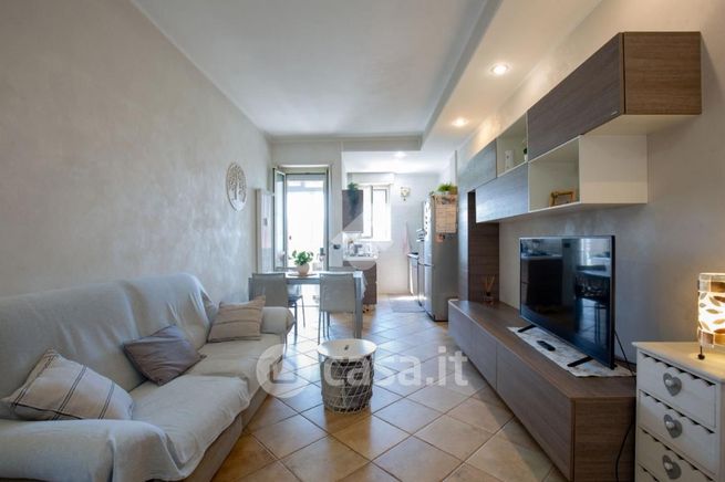 Appartamento in residenziale in Via Volturno 13