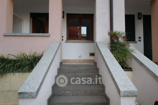 Appartamento in residenziale in Via Venturelli 4