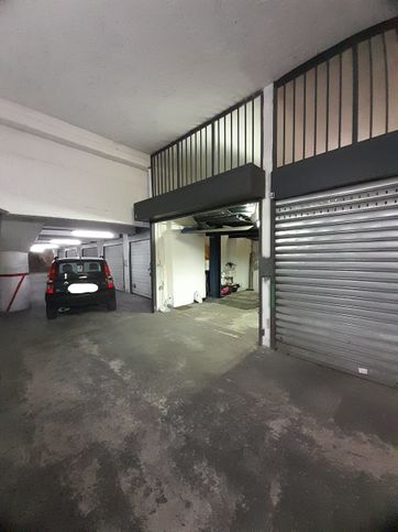 Garage/posto auto in residenziale in Via Bernardo Cavallino