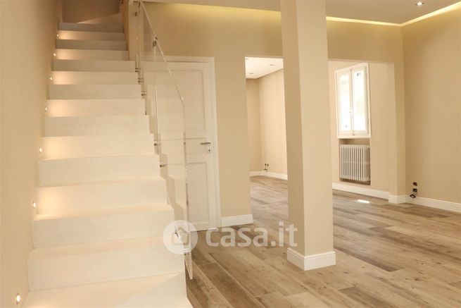 Villetta a schiera in residenziale in Via delle Selve 24