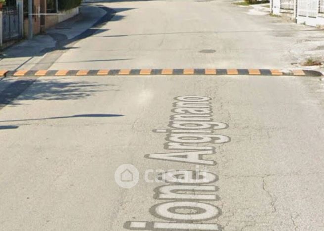 Terreno agricolo in commerciale in Frazione Argignano