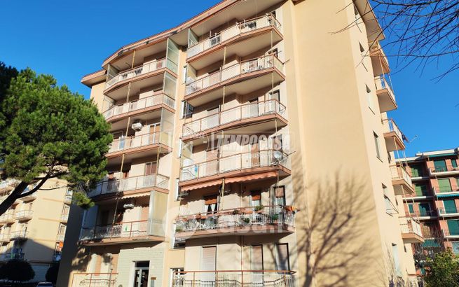 Appartamento in residenziale in Via Cristoforo Colombo