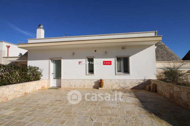 Casa indipendente in residenziale in Strada Montetullio