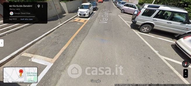 Garage/posto auto in residenziale in Via Guido Zanobini 57