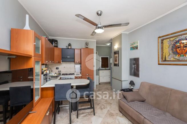 Appartamento in residenziale in Via Messina 15