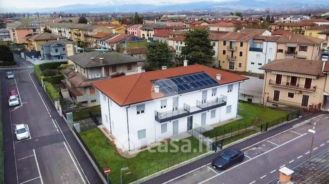 Appartamento in residenziale in Via Tosini 7