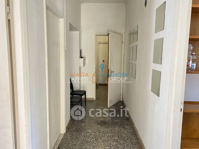 Ufficio in commerciale in Via Cesare Beccaria 9