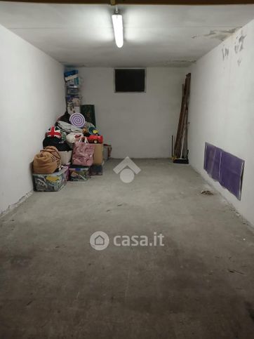 Box/posto auto in residenziale in Via Salvo D'Acquisto