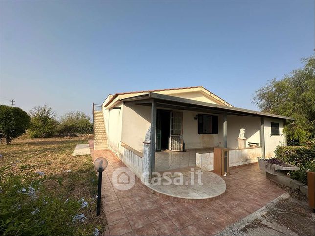 Villa in residenziale in Strada Provinciale 34