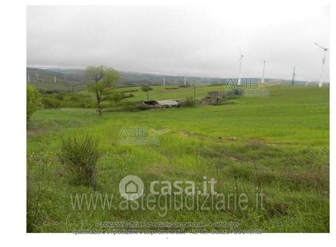 Terreno agricolo in commerciale in 