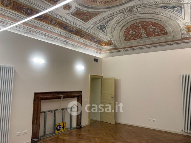 Ufficio in commerciale in Via Giandomenico Romagnosi 52